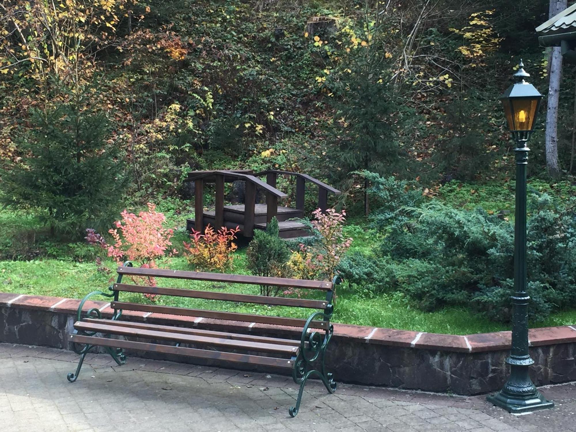 Лісовий Маєток สลาฟสเก ภายนอก รูปภาพ