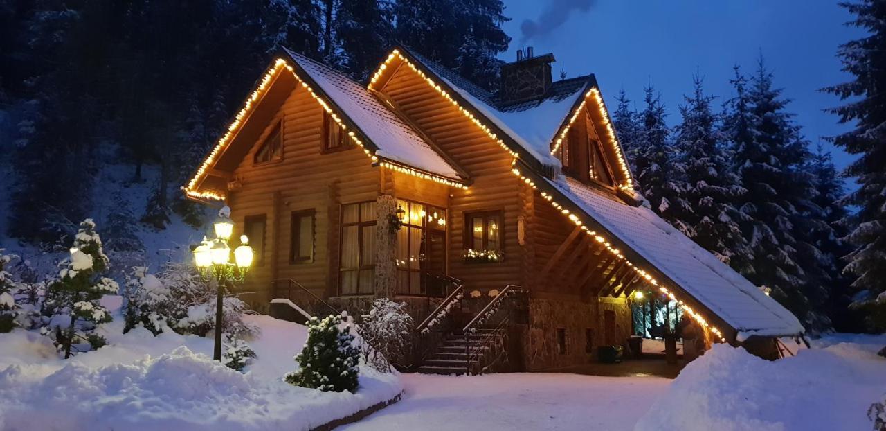 Лісовий Маєток สลาฟสเก ภายนอก รูปภาพ